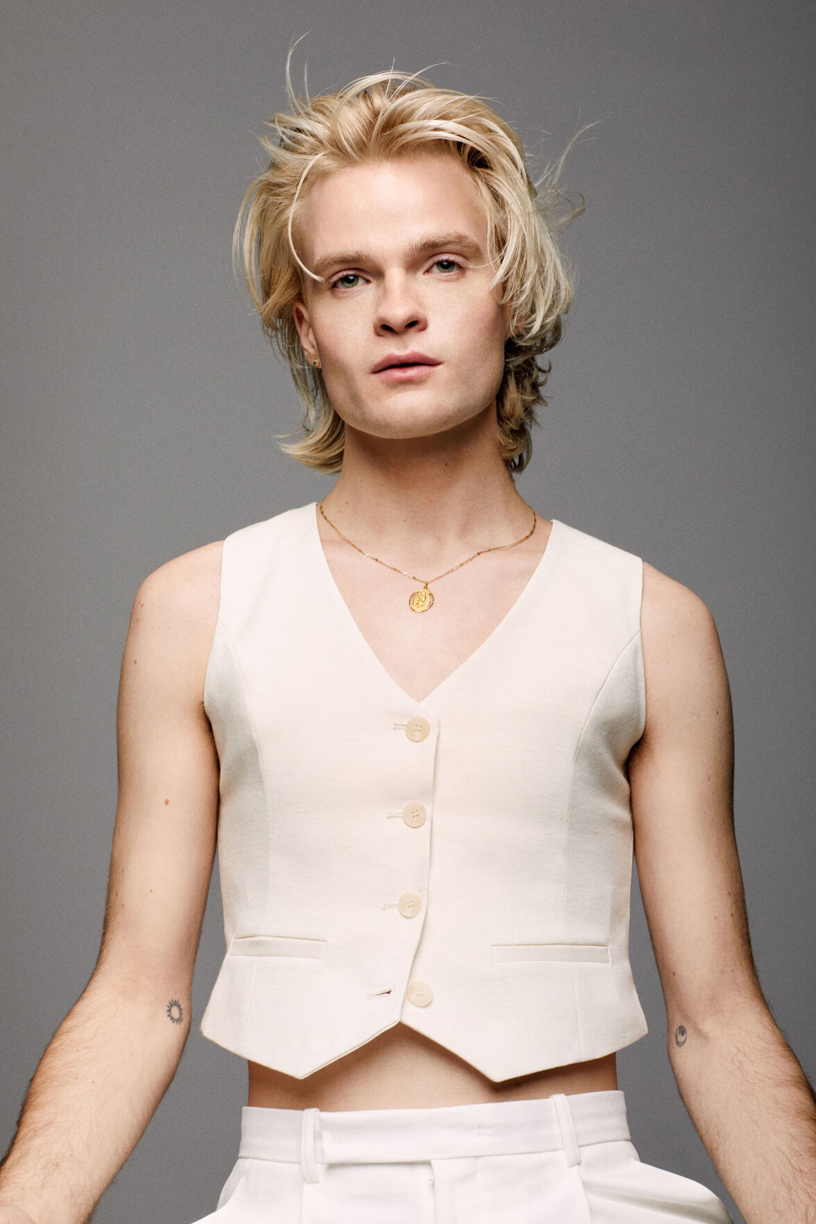 coverJAKE-ALBUM_S15_0065_0.jpg